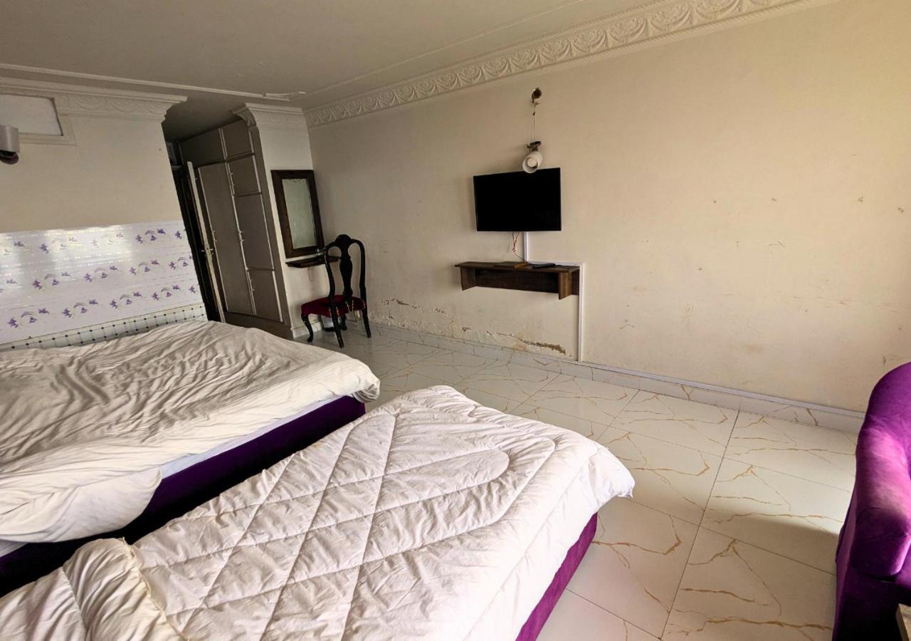 Grand Heights Hotel เมอร์รี ภายนอก รูปภาพ